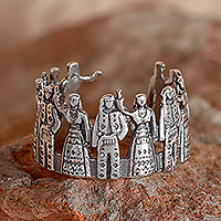 Sterling silver wrap ring, 'Kochari' - Artisan-Crafted Kochari-Themed Sterling Silver Wrap Ring