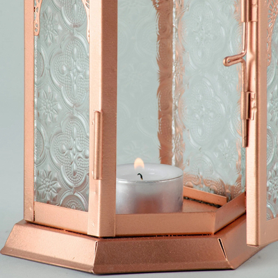 Hängender Kerzenhalter aus Aluminium und Glas, „Copper Nights“ (groß) – Kupferfarbene Hängelaterne mit dekorativem Glas