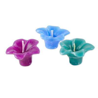 Soy wax floating candles, 'Nature's Glow' (set of 3) - Set of 3 Assorted Floating Flower Candles made in India