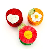 Natural fiber mini baskets, 'Cheerful' (set of 3) - Set of 3 Natural Fiber Lidded Floral Mini Baskets