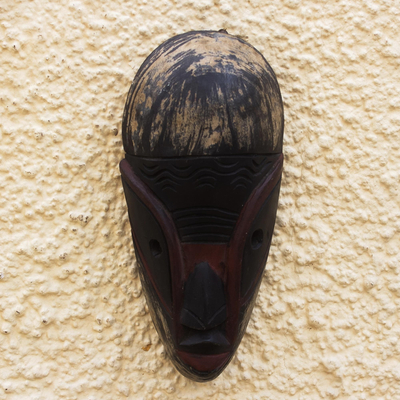 Ghanaische Holzmaske - Von Hand gefertigte Holzmaske