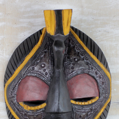 Afrika-Holzmaske - handgefertigte Holzmaske