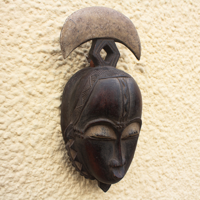 Ivoirian wood mask, 'Yoari Moon' - Handcrafted Ivory Coast Wood Mask