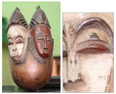 Maske aus Baule-Holz, 'Trauungszeremonie - Baule-Holz-Maske