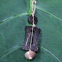 Men's coconut shell necklace, 'Traveler' - Men's Coconut Shell Pendant Necklace