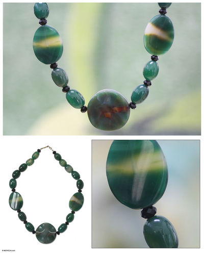 Quartz and onyx beaded necklace, Mamiri Green