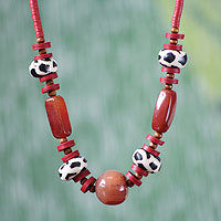 Agate and bone beaded necklace, 'Taoure'