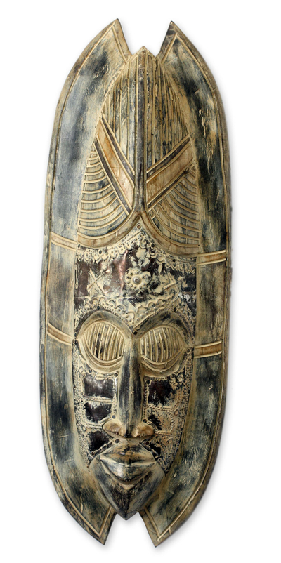 African wood mask, 'Deworuo' - African wood mask