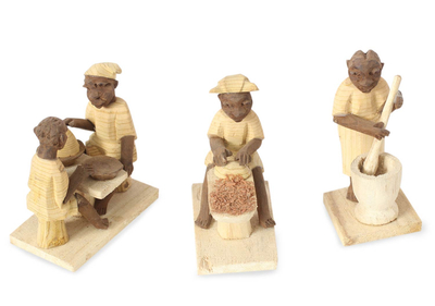 Wood statuettes, 'Old African Kitchen' (set of 3) - Hand Carved Wood African Sculptures (set of 3)