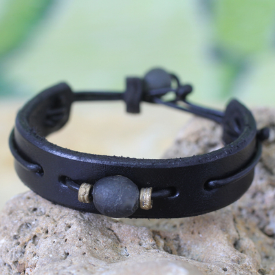 Mens leather wristband bracelet, Black Standout
