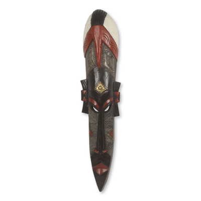 Máscara de madera africana, 'Nhyira' - Máscara africana tallada a mano