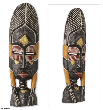 Afrikanische Maske – Afrikanische Maske aus geschnitztem Holz mit Messingakzent aus Ghana