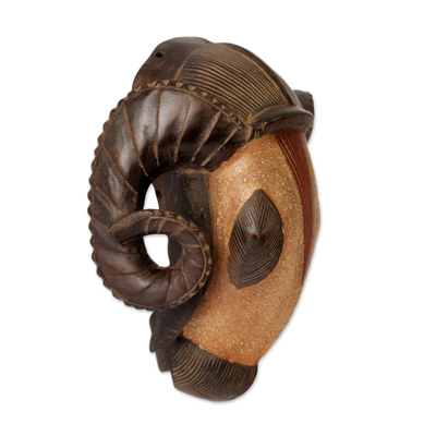 Máscara africana - Máscara de carnero africano tallada a mano