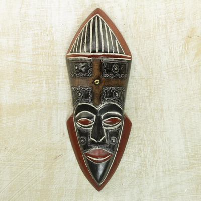 Afrikanische Holzmaske - Afrikanische Sese-Holzmaske aus Aluminium und Messing aus Ghana