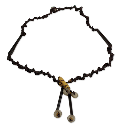 Halskette aus Bambusperlen - Von Hand gefertigte Halskette aus Bambus und recyceltem Glas