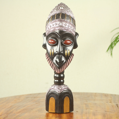Afrikanische Holzskulptur - Handgefertigte afrikanische Holzskulptur eines Stammesangehörigen der Mamprusi