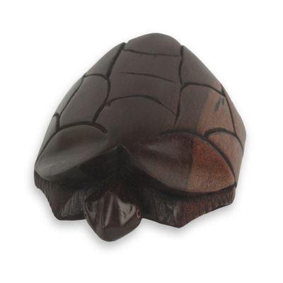 Escultura de madera de ébano, 'Tortuga' - Escultura de tortuga de madera de ébano pequeña hecha a mano africana