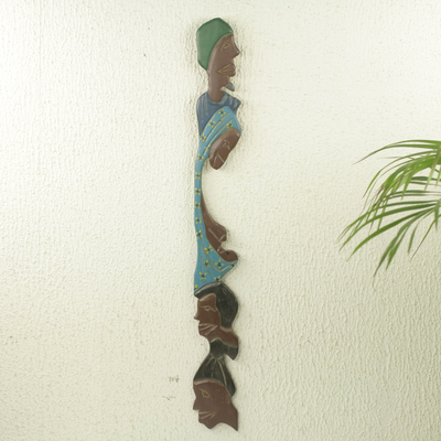 Escultura de pared de madera africana - Escultura de pared de madera con temática familiar hecha a mano en Ghana