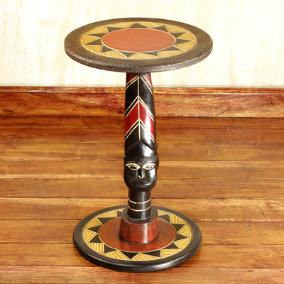 Holz-Akzenttisch, 'Zulu Mask' - Handwerklich gefertigte Maske Thema handgemachter Holz Tisch