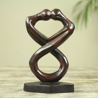 Escultura de madera - Infinite Lovers escultura de madera tallada a mano de Ghana