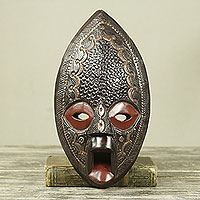Afrikanische Holzmaske, 'Adom Ara Kwa' - ghanaische handgefertigte authentische afrikanische Maske