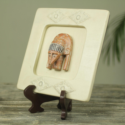 Maskenbox aus afrikanischem Holz, „Serene Pharaoh“ - Pharao-Maskenbox aus afrikanischem Holz auf Ständer, handgefertigt
