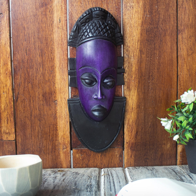 African wood mask, 'Queen Idia' - Hand Carved and Painted African Wood Mask