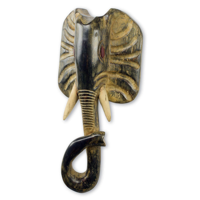 Afrikanische Holzmaske, 'Elefant II'. - Original handgeschnitzte Elefantenmaske aus Holz aus Ghana