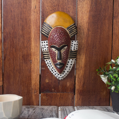African wood mask, Ghanas Happiness