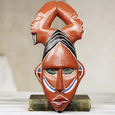 Máscara de madera africana - Máscara africana de tres cabezas tallada a mano en Ghana