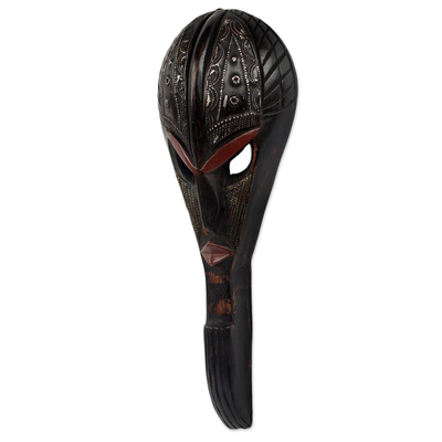 Máscara de madera africana, 'Ogya' - Máscara de pared de madera de África Occidental tallada a mano de Ghana