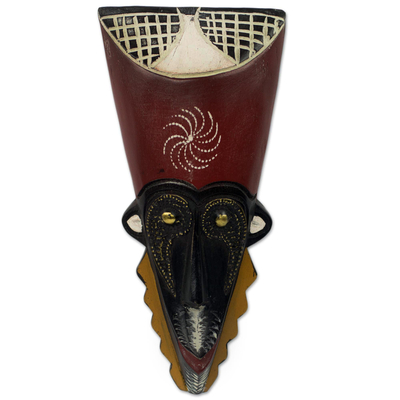 Afrikanische Holzmaske, 'Immer gut für mich' (Immer gut für mich) - Original handgeschnitzte afrikanische Maske mit geprägtem Messing