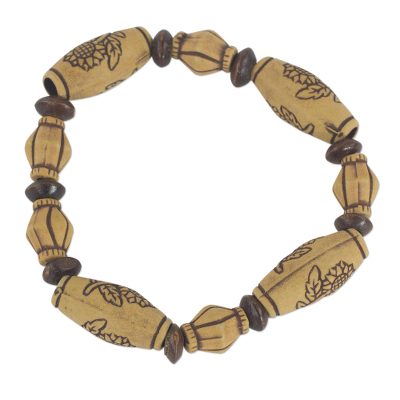 Wood beaded stretch bracelet,