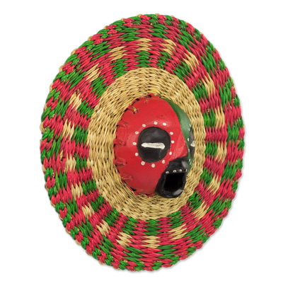 Afrikanische Holz- und Bastmaske, „Ijeoma“ – handgefertigte afrikanische Maske mit Holz- und Bastakzenten