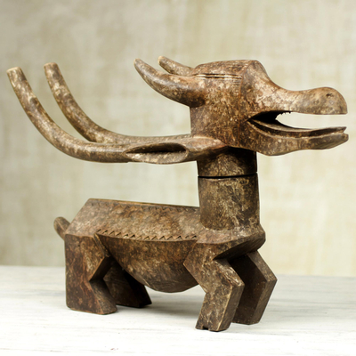 Escultura de madera - Escultura de madera hecha a mano de un hombre animal de África occidental