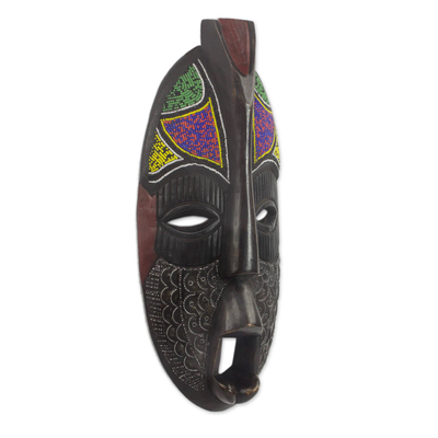 Máscara africana de madera con cuentas, 'Honorable Obileye' - Máscara africana de madera Acentos de cuentas de vidrio reciclado de aluminio