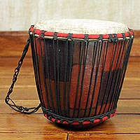 Tambor bongo de madera, 'Dramatic' - Tambor bongo de madera Tweneboa hecho a mano de Ghana