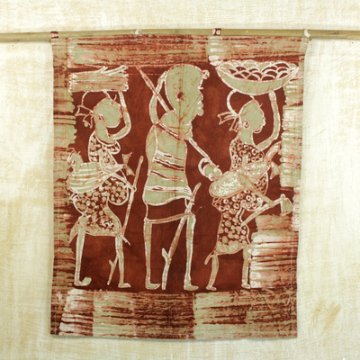 Wandbehang aus Baumwollbatik - Wandbehang aus rostbrauner Batik-Baumwolle mit Dorfszene in Ghana