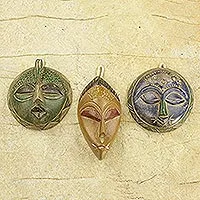 Máscaras africanas de madera, 'Sefam' (juego de 3) - Juego de 3 pequeñas máscaras africanas de madera Sese hechas a mano