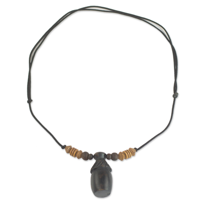 Halskette mit Holzanhänger - Verstellbare Halskette mit Sese-Holz-Anhänger aus Ghana