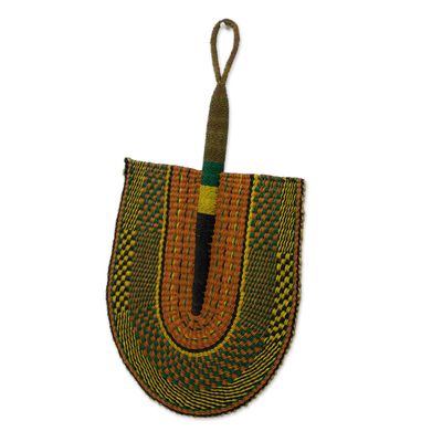 Abanico de rafia, 'African Comfort' - Abanico de rafia multicolor tejido a mano en Ghana