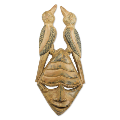 Máscara de madera africana - Máscara de madera de sésé tallada a mano con pájaros de Ghana