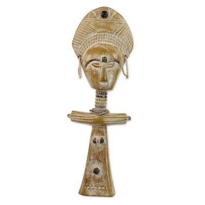 Fruchtbarkeitspuppe aus Holz, 'Perlen-Aschanti'. - Handgefertigte Glasperlen-Fruchtbarkeitspuppe aus Sese Holz aus Ghana