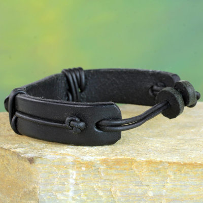 Men's leather and horn wristband bracelet, 'Bound Strength in Black' - Men's Horn and Black Leather Wristband Bracelet