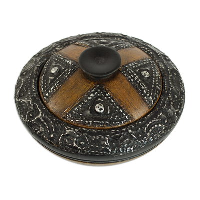 Cuenco decorativo de madera - Cuenco y tapa decorativas de madera de sesé tallados a mano de Ghana