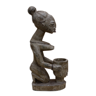 Estatuilla de madera, 'Olumeye' - Estatuilla de madera Yoruba Olumeye Sese tallada a mano de Ghana