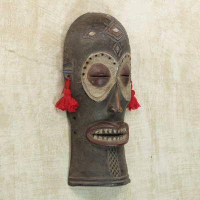 Máscara de madera africana, 'Chihongo' - Máscara africana de madera Chokwe Chihongo Sese tallada a mano