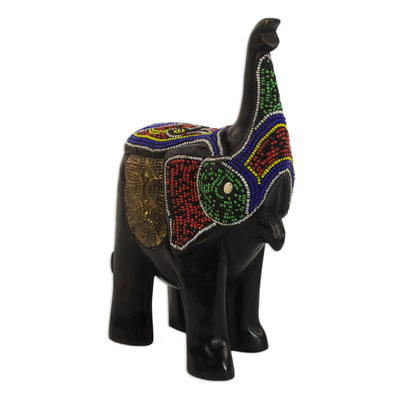 Skulptur aus Glasperlenholz, 'Bunter Elefant'. - Elefantenskulptur aus Glasperlenholz aus Ghana