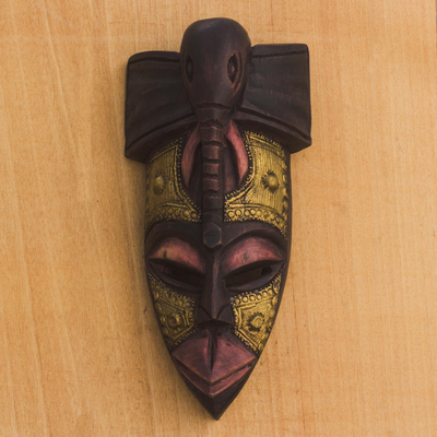 Máscara de madera africana - Máscara repujada de latón y madera con temática de elefante
