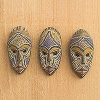 Máscaras africanas de madera con cuentas, 'Wise Counsel' (juego de 3) - Pequeñas máscaras de madera artesanales con cuentas de vidrio (juego de 3)